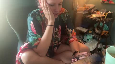 Snapshot of margolane chatting on 13, 1, 2026 Elle online show from 13, 1, 2026