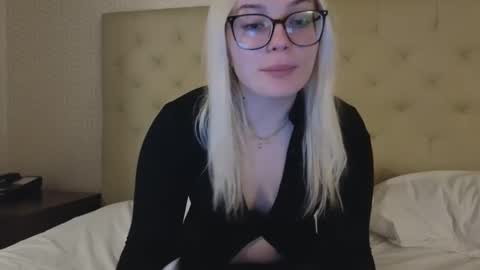 Snapshot of margot_robbie7 chatting on 17, 1, 2025 margot_robbie7 online show from 17, 1, 2025