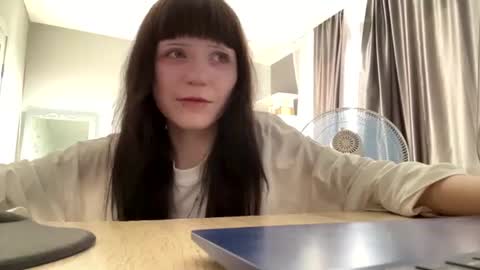Molly online show from 26, 6, 2026