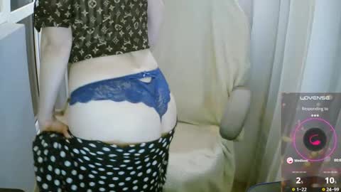 Snapshot of mari399 chatting on 22, 10, 2025 Mari online show from 22, 10, 2025