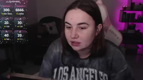 mari moore online show from 24, 11, 2025