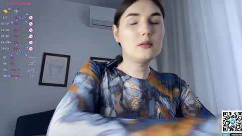 Snapshot of maria_bowie chatting on 28, 2, 2025 Maria online show from 28, 2, 2025