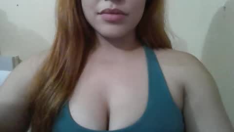 Snapshot of maria_eugenia chatting on 4, 5, 2026 Mareu online show from 4, 5, 2026