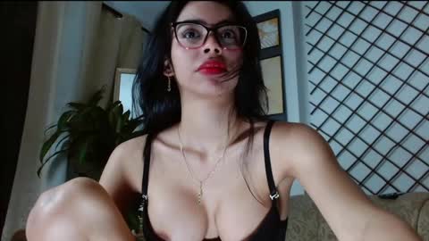 mariaa_antonia1 online show from 8, 2, 2025