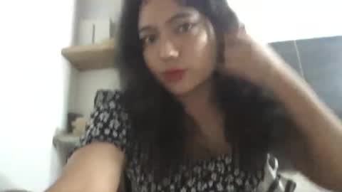 Call me Mara  online show from 4, 3, 2025