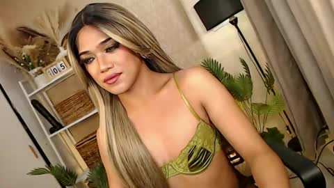 mariah_clara online show from 6, 1, 2026