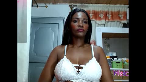 Snapshot of mariah_hellen chatting on 23, 9, 2025 Alicia online show from 23, 9, 2025