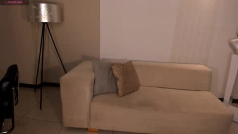 Snapshot of mariaherrera_ chatting on 18, 10, 2025 MARIA HERRERA online show from 18, 10, 2025