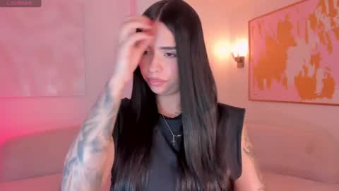 Snapshot of mariaherrera_ chatting on 26, 6, 2026 MARIA HERRERA online show from 26, 6, 2026