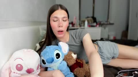 Mariam  online show from 14, 4, 2026