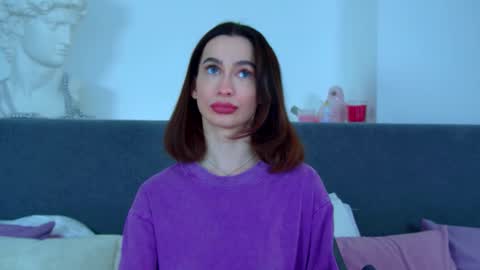 MariaMenson online show from 10, 2, 2025