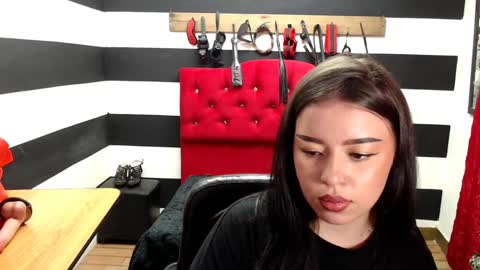 Marian online show from 3, 2, 2025