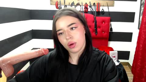 Marian online show from 4, 2, 2025