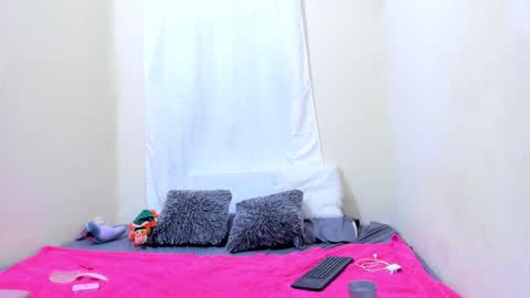 Snapshot of mariana_16_ chatting on 1, 2, 2025 mariana_16_ online show from 1, 2, 2025