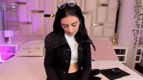 mariana__thompson online show from 29, 7, 2026