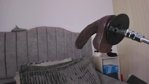 Mariana Castro online show from 4, 7, 2026