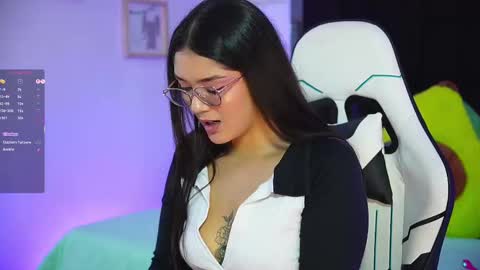 Mariana  online show from 18, 9, 2025