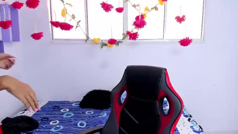 Snapshot of mariana_ofc chatting on 7, 3, 2025 Mariana online show from 7, 3, 2025