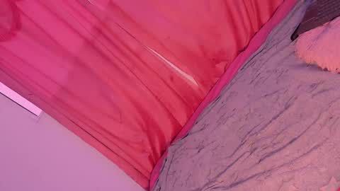 Mariana online show from 18, 11, 2025