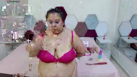 mariana online show from 11, 11, 2025