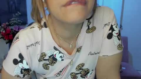 Mariana Lopez online show from 12, 2, 2025