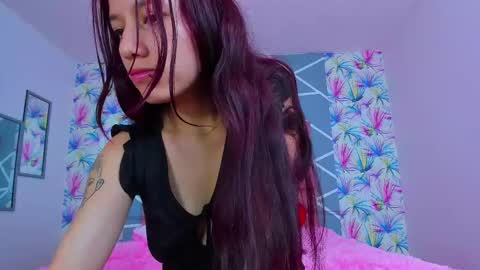 Mariana Manson online show from 10, 3, 2025