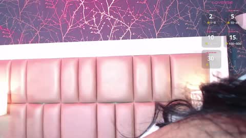   online show from 14, 4, 2026