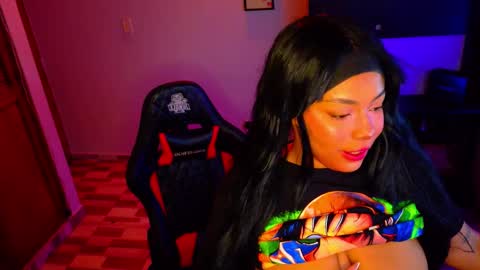 Mariana Prada online show from 4, 11, 2025