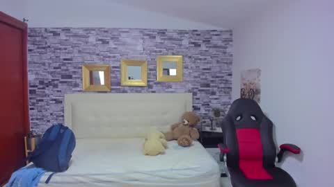 Mariana online show from 4, 12, 2024