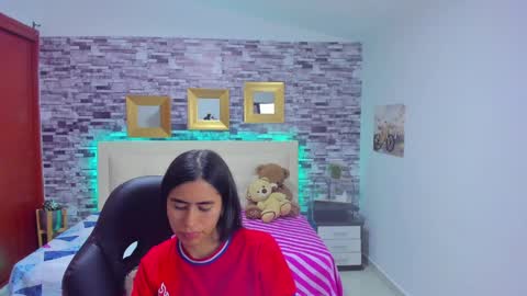 Mariana online show from 7, 12, 2024