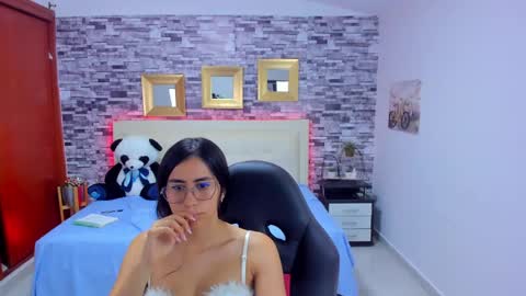 Mariana online show from 22, 1, 2025