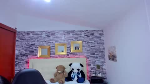 Mariana online show from 25, 2, 2025