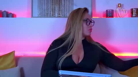 Maria online show from 12, 2, 2025