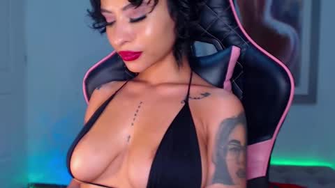 Snapshot of marianne__ chatting on 22, 12, 2024 M A R I A N E online show from 22, 12, 2024
