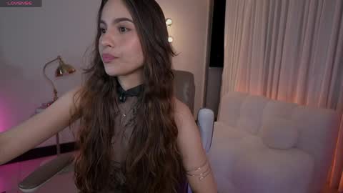 Snapshot of mariannelane1 chatting on 16, 5, 2026 Marianne online show from 16, 5, 2026