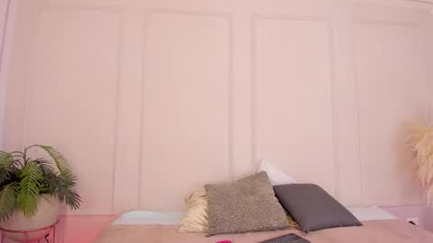 Maria Pettit online show from 14, 3, 2026