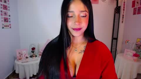 Snapshot of marie_daved chatting on 3, 7, 2026 Nicolle online show from 3, 7, 2026