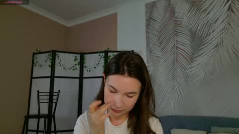 Marie LEAVE YOUR  WITH ME online show from 8, 6, 2026