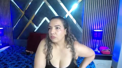 marie_hss online show from 1, 3, 2025