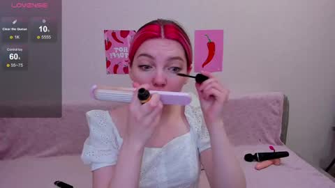 Snapshot of marie_reyess chatting on 25, 5, 2026 Marie 3 online show from 25, 5, 2026