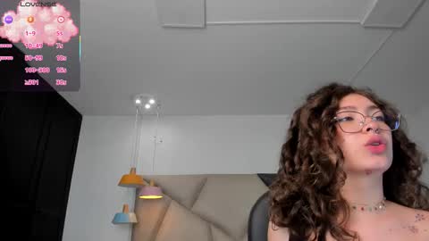 Snapshot of marieetaylor chatting on 19, 3, 2026 Mariee online show from 19, 3, 2026