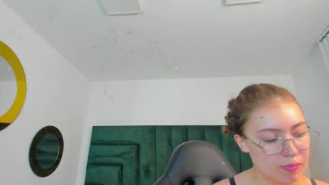 Snapshot of marieetaylor chatting on 3, 4, 2026 Mariee online show from 3, 4, 2026