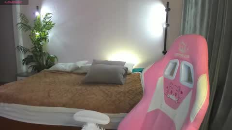 Mariel online show from 3, 11, 2025