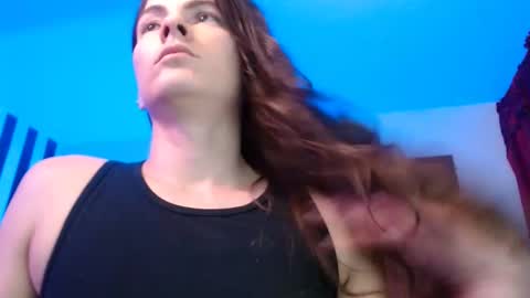 Snapshot of mariel_sins21 chatting on 2, 12, 2024 Mariie online show from 2, 12, 2024