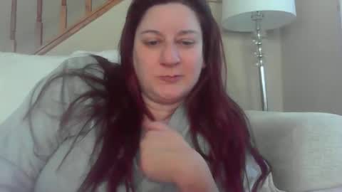 Snapshot of mariemasturbates chatting on 27, 10, 2025 Marie online show from 27, 10, 2025