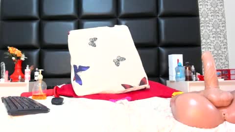 Snapshot of mariiana_fox chatting on 13, 2, 2025 mariana online show from 13, 2, 2025
