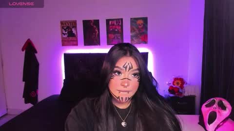 Mariana Hasper online show from 1, 11, 2025