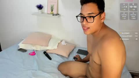 Snapshot of marilyn_mike chatting on 22, 1, 2025 Marilyn and Mike online show from 22, 1, 2025