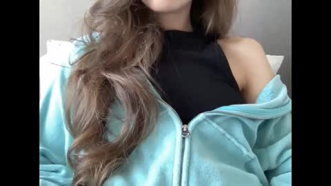 Marina online show from 25, 2, 2025
