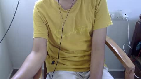 Snapshot of marinavine chatting on 14, 4, 2026 The SHY UncutBoy online show from 14, 4, 2026